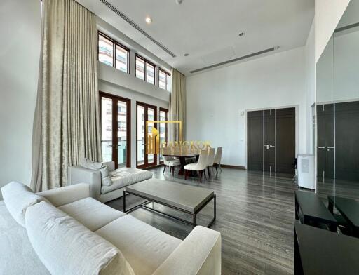 The Crest Ruamrudee  3 Bedroom Condo With High Ceilings in Phloen Chit