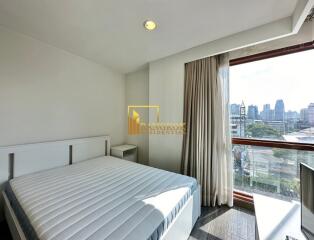 The Crest Ruamrudee  3 Bedroom Condo With High Ceilings in Phloen Chit