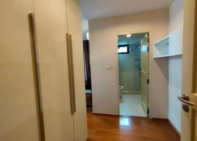 Pearl Residence  Nicely Decorated 2 Bedroom Property in Phrom Phong