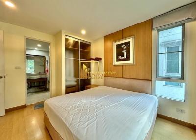 The Bangkok 61  Comfortable 2 Bedroom Property in Ekkamai Area