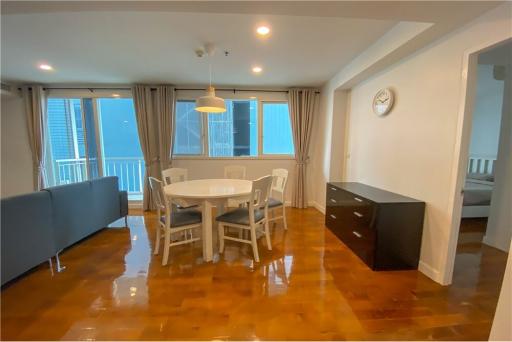 2 bed for rent BTS Ploenchit BTS asoke