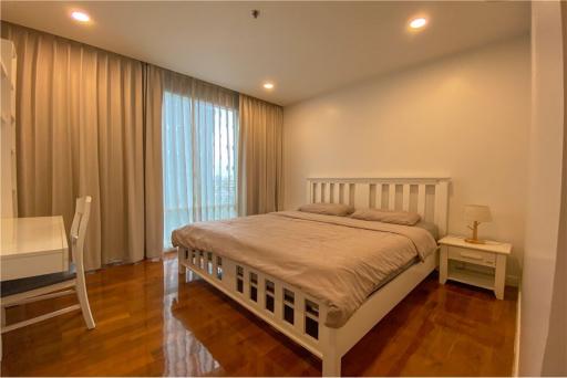 2 bed for rent BTS Ploenchit BTS asoke