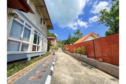 Steps Away from the Beach! 2-Bedrooms Villa in Ang Thong, Koh Samui