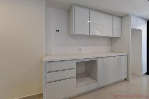 1 Bed Condo For Sale In Central Pattaya - Grand Avenue Residence