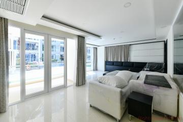 1 ห้องนอน คอนโด สำหรับขาย ใน พัทยากลาง - Grand Avenue Residence