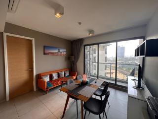 High-end 1-bedroom condo for sale in Ekamai