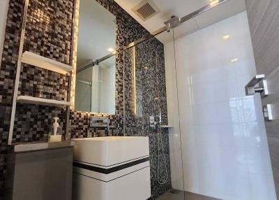 1-BR Condo at The Room Sathorn near BTS Saint Louis