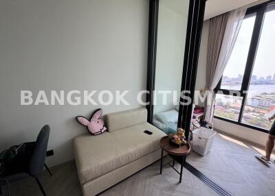 Condo at Chapter Charoennakhon - Riverside for sale