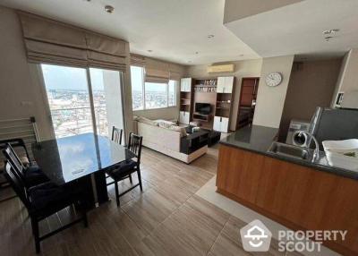 2-BR Condo at Villa Sathorn near BTS Krung Thon Buri