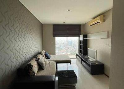 2-BR Condo at Villa Sathorn near BTS Krung Thon Buri