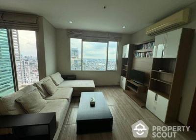 2-BR Condo at Villa Sathorn near BTS Krung Thon Buri