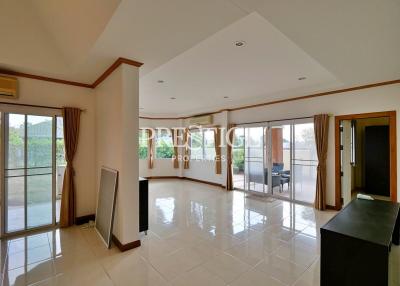 Greenfield Villas 2 – 4 bed 3 bath in East Pattaya PP10257