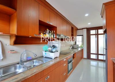 Boss Village – 3 bed 3 bath in East Pattaya PP10258