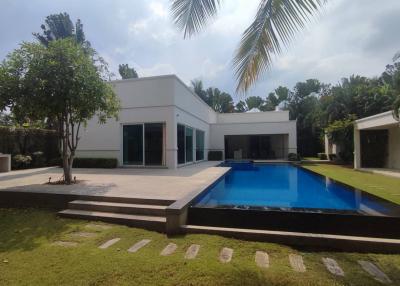 Pool villa House for Rent Vineyard3