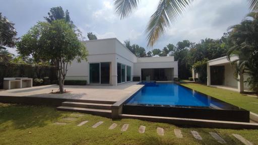 Pool villa House for Rent Vineyard3