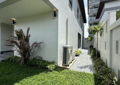 POOL VILLA 4BEDROOM  FOR RENT AT JOMTIEN