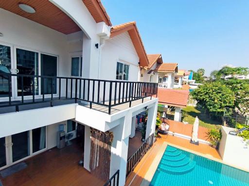 Pool Villa For sale near Jomtien Beach