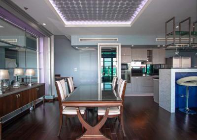 An extraordinary premium 2 bedroom duplex penthouse apartment to rent at The Shine