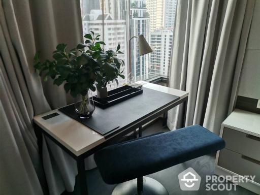 1-BR Condo at The Edge Sukhumvit 23 near MRT Sukhumvit