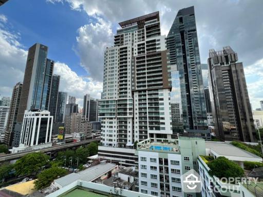 2-BR Condo at Acadamia Grand Tower near BTS Phrom Phong