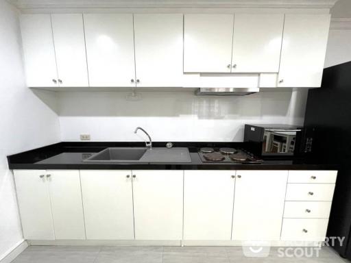 2-BR Condo at Acadamia Grand Tower near BTS Phrom Phong