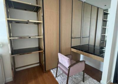 1-BR Condo at Beatniq Sukhumvit 32 near BTS Thong Lor