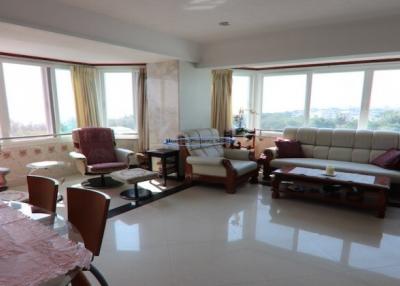 Cattareya beach front condo for sale Cha Am