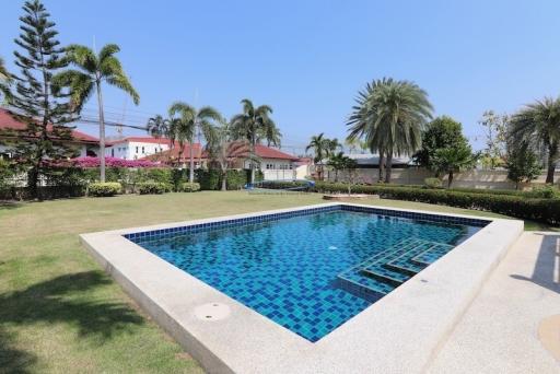 City center pool villa on large land for sale Hua Hin