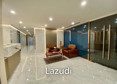 210 SQ.M Office for rent in Asoke area