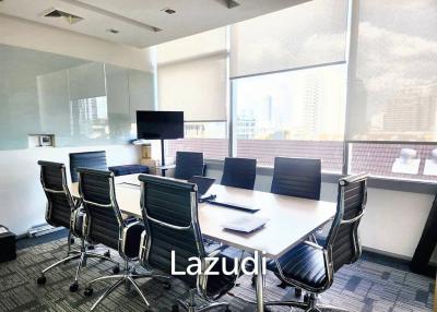 Office space for rent in Watthana