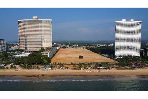 Beach Front NA JOMTIEN PATTAYA