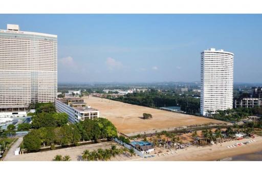 Beach Front NA JOMTIEN PATTAYA