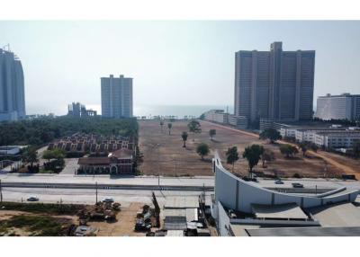 Beach Front NA JOMTIEN PATTAYA