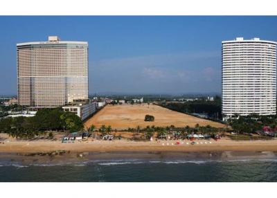 Beach Front NA JOMTIEN PATTAYA