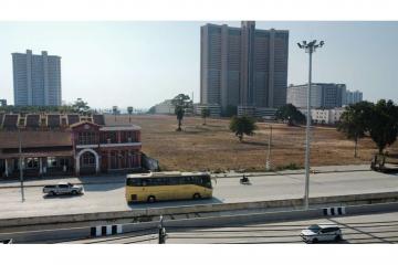 Beach Front NA JOMTIEN PATTAYA