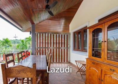 WHITE LOTUS 1 : Luxurious 2 Storey villa with 5 Bed near town