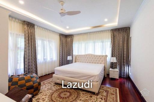 WHITE LOTUS 1 : Luxurious 2 Storey villa with 5 Bed near town