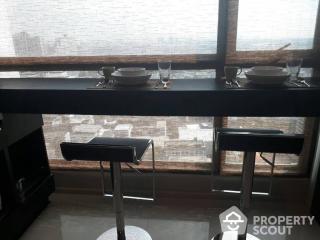 1-BR Condo at Rhythm Sukhumvit 44/1 near BTS Phra Khanong