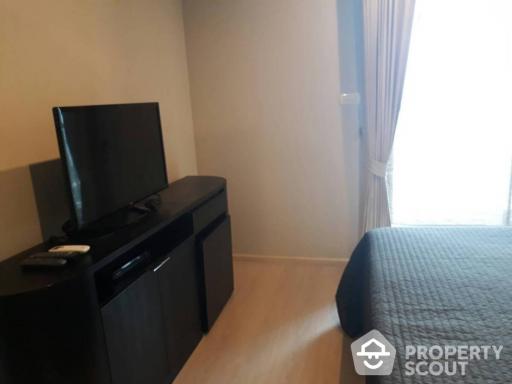 1-BR Condo at Rhythm Sukhumvit 44/1 near BTS Phra Khanong