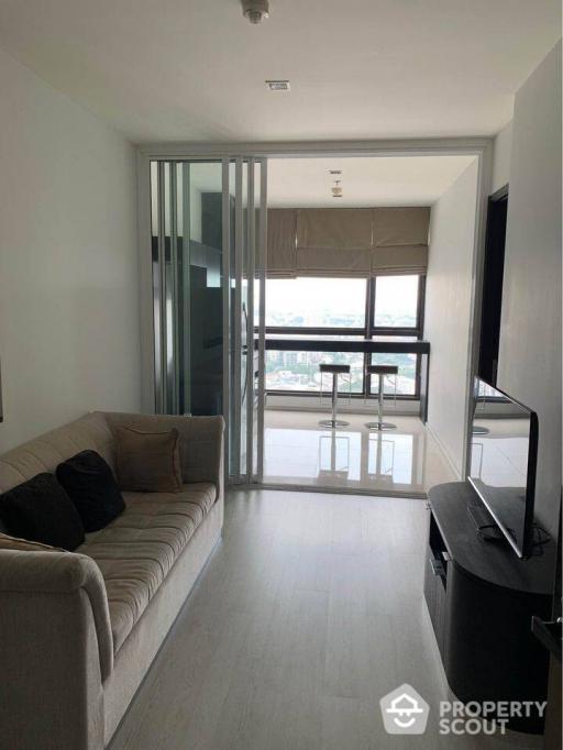 1-BR Condo at Rhythm Sukhumvit 44/1 near BTS Phra Khanong