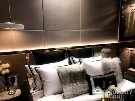 3-BR Condo at Supalai Icon Sathorn near MRT Si Lom