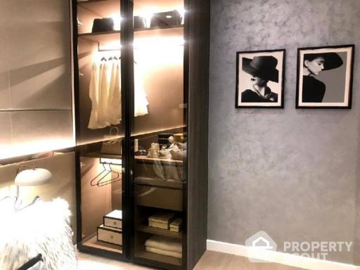 3-BR Condo at Supalai Icon Sathorn near MRT Si Lom