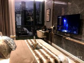 3-BR Condo at Supalai Icon Sathorn near MRT Si Lom