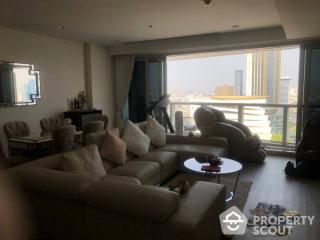 3-BR Condo at The River Condominium near BTS Saphan Taksin