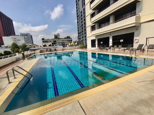 3-Bedrooms plus study room Duplex Apartment - Phaholyothin - Ari