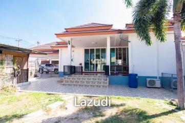 HOUSE + RESTAURANT FOR SALE : 4 bed on good location