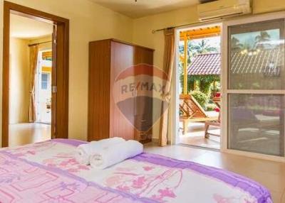 Spacious 5-bedroom pool villa