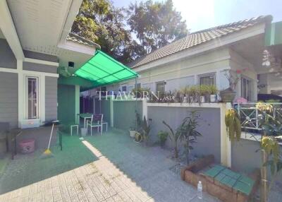 House For sale 3 bedroom 108 m² with land 208 m² in Baan Chalita 2, Pattaya