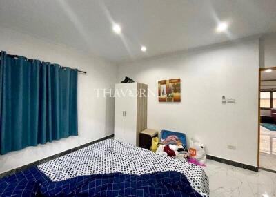 บ้าน ขาย 3 ห้องนอน 250 ตร.ม. ที่ดิน 270 m² ใน  Adare Garden, Pattaya