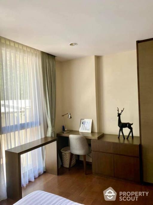 2-BR Condo at The Hudson Sathorn 7 near BTS Chong Nonsi (ID 391496)